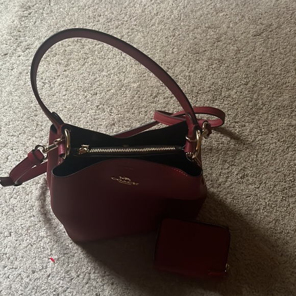 Coach bag/wallet - Picture 2 of 2